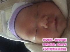 新生儿降临为万女士重新带来笑容